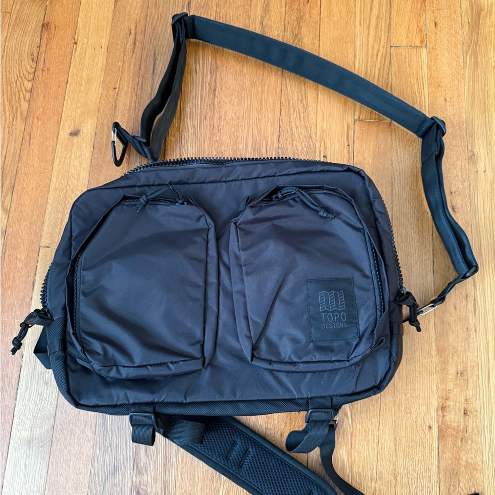 Topo Designs Black Messenger Bag with Adjustable Strap 
Brand New